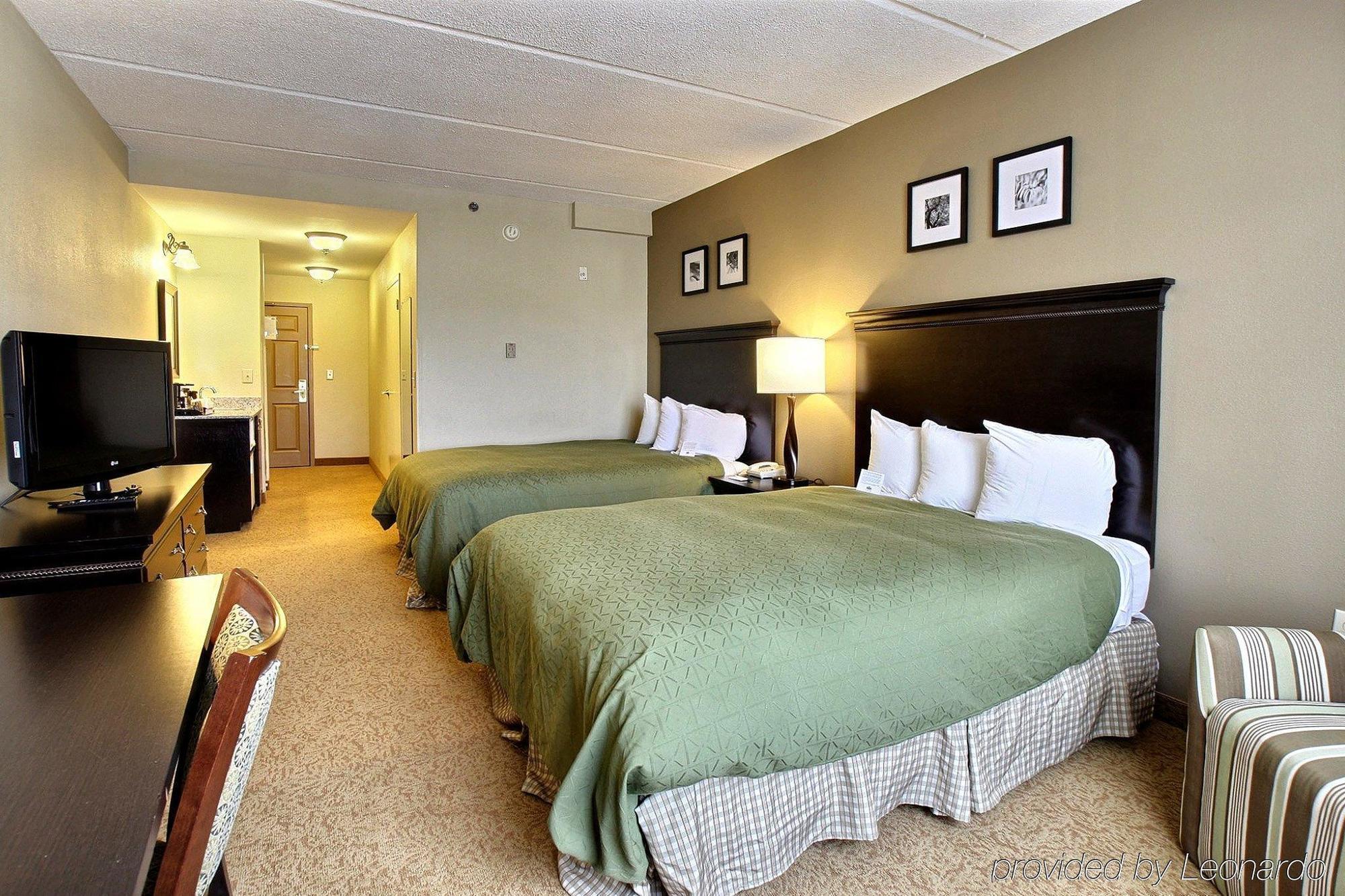 Comfort Inn & Suites Near Six Flags Lithia Springs Quarto foto